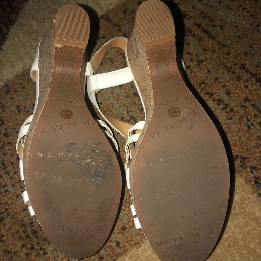 Ivanka Trump shoes  - Picture 4 of 5
